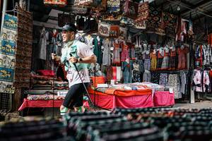 BIB: 
                            <button type="button" onclick="openModal(25581951)" class="btn btn-primary btn-sm float-right btn-popup" data-toggle="modal" data-target=".modal-high-quality">
                        <i class="fas fa-shopping-cart"></i> Add to Cart
                    </button>
                                            <button type="button" onclick="isThisMe(25581951, true)" class="btn btn-success btn-sm float-right btn-popup btn-isme hidden" data-toggle="tooltip" data-placement="bottom" title="นี่คือรูปของคุณใช่ไหม คลิกที่นี่เพื่อเอาเข้าอัลบั้ม">
                        <i class="fas fa-plus"></i> Add to album
                    </button>
                    <button type="button" onclick="isThisMe(25581951, false)" class="btn btn-warning btn-sm float-right btn-popup btn-isnotme hidden">
                        <i class="fas fa-ban"></i> Remove from album
                    </button>